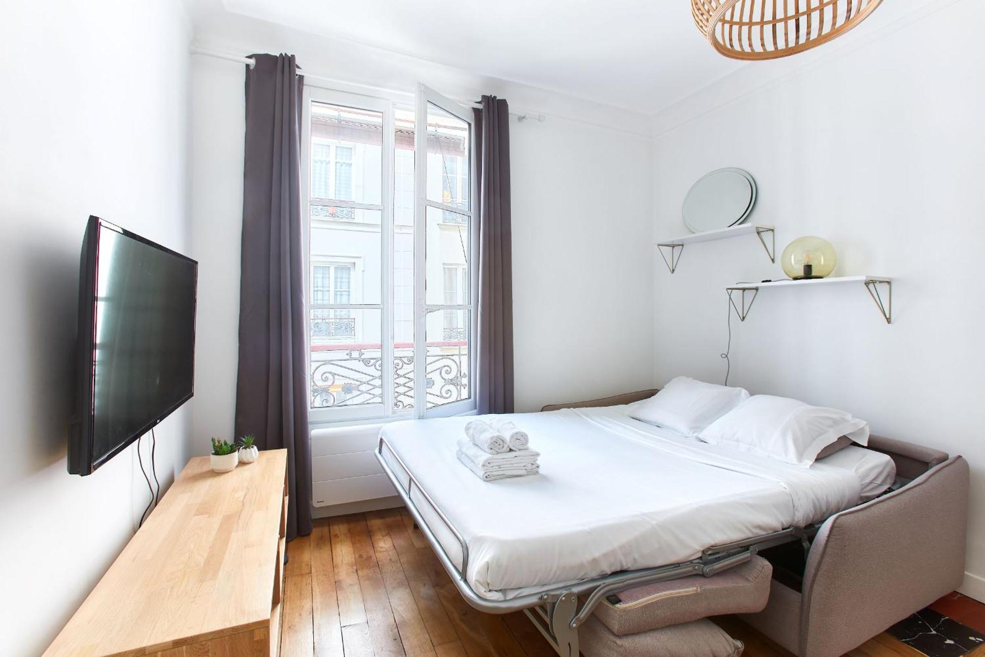 Montmartre & Rue Durantin - 1Br - Cityapartmentstay Paris Ngoại thất bức ảnh