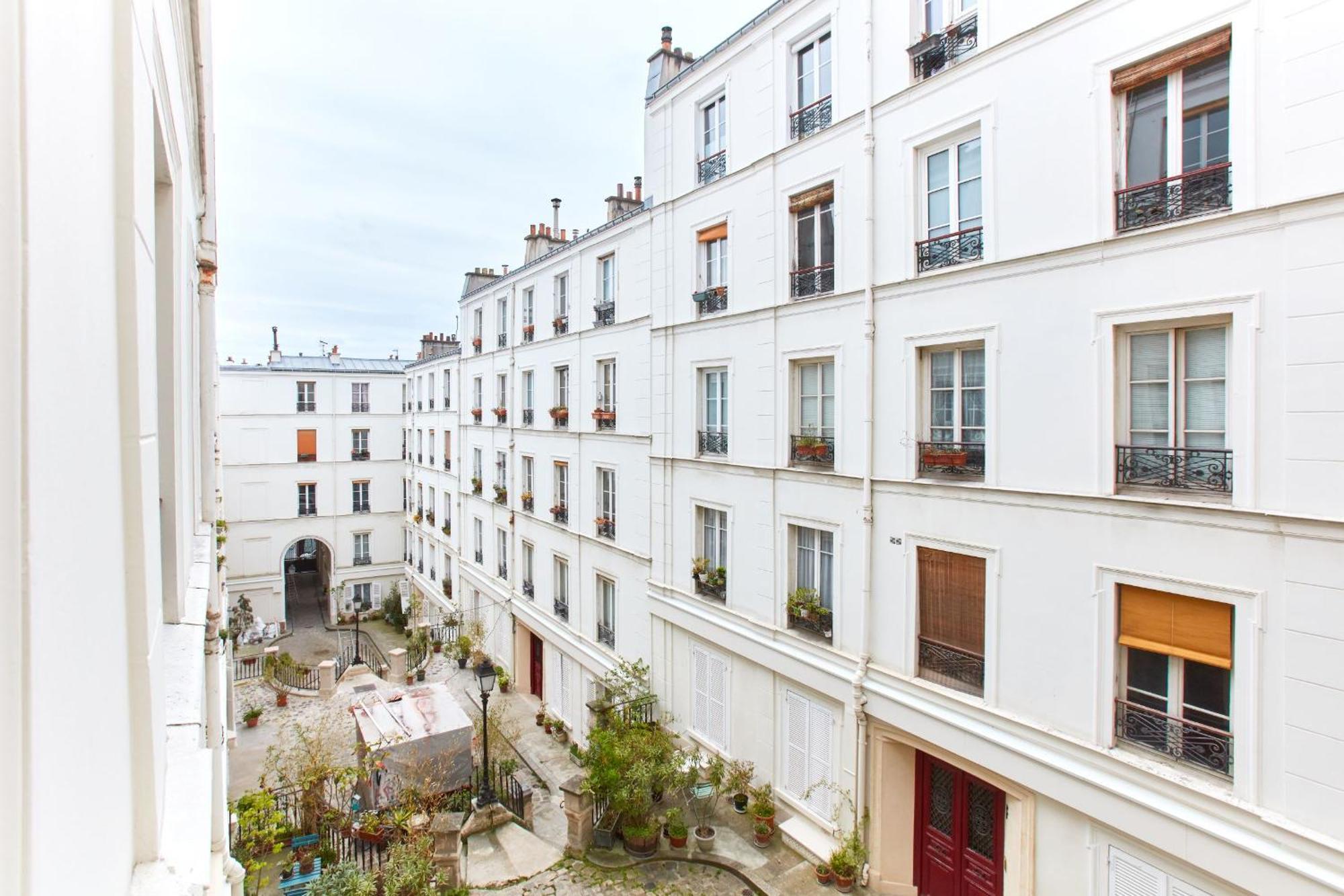 Montmartre & Rue Durantin - 1Br - Cityapartmentstay Paris Ngoại thất bức ảnh